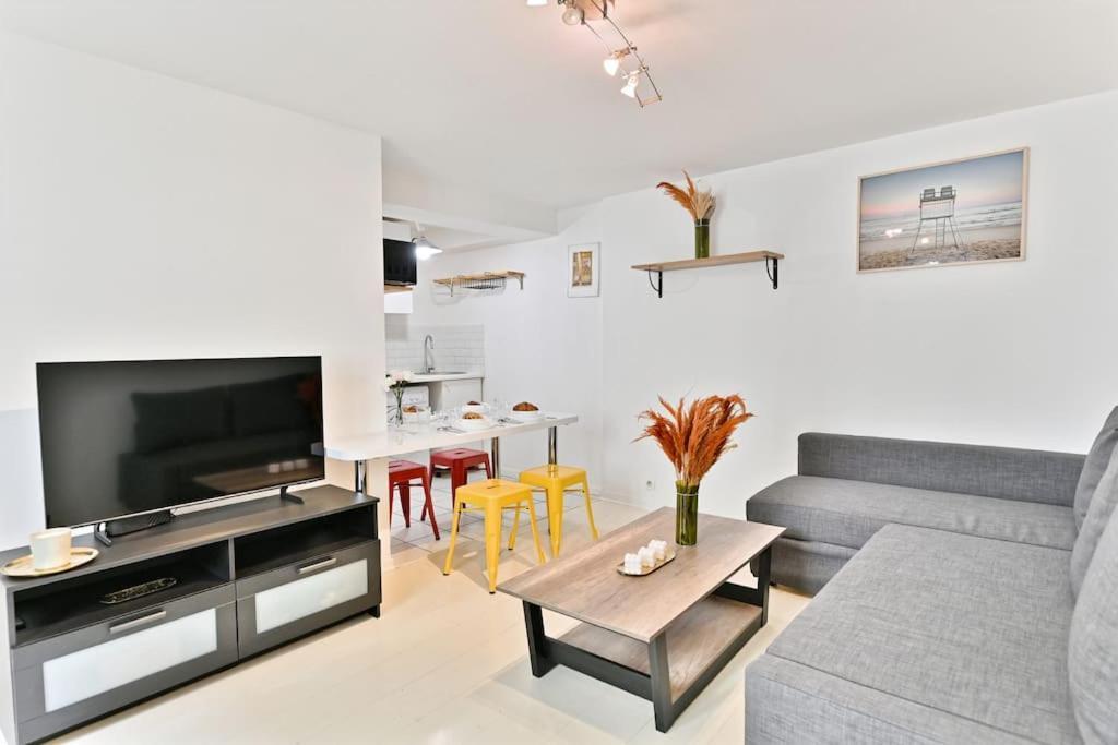 Appartement Proche Canal Saint Martin Párizs Kültér fotó